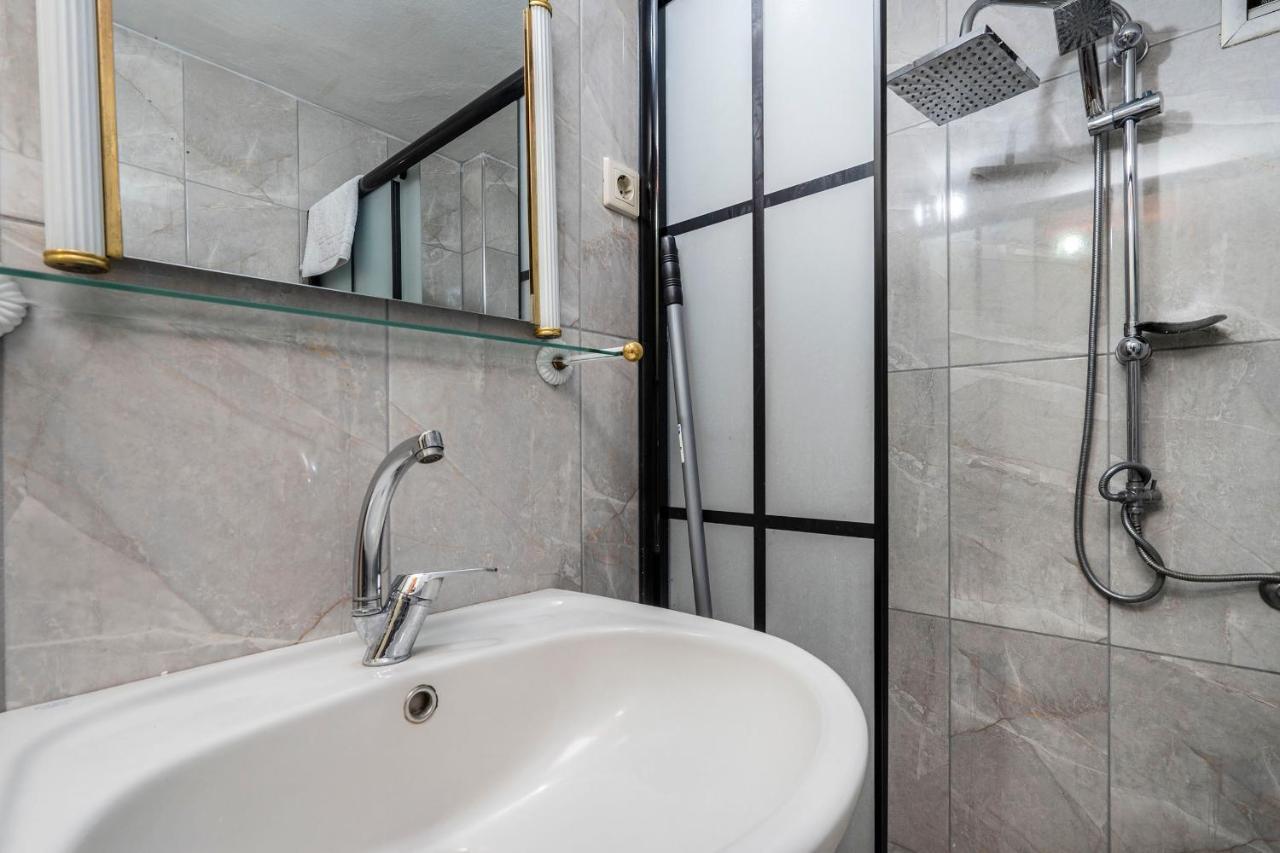 Downtown Core 3 Bedroom Fully Equipped Bursa Eksteriør bilde